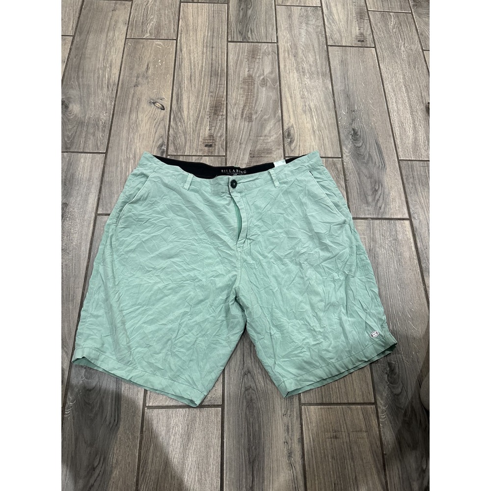 Billabong Platinum X Men's Hybrid Board Shorts Size 38 Mint Green Swimwear